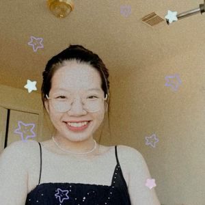 Meet your Posher, Lyly